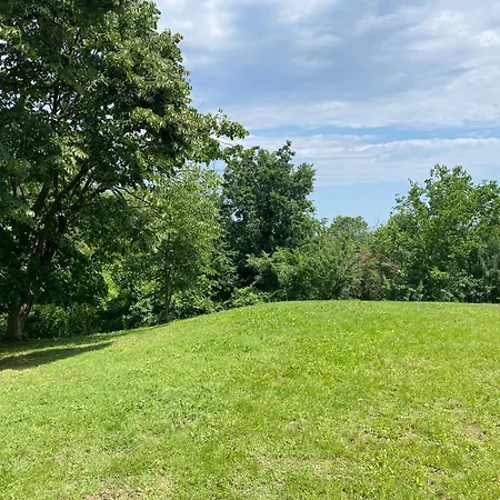 酒店 Vezhen - Free Parking 3*