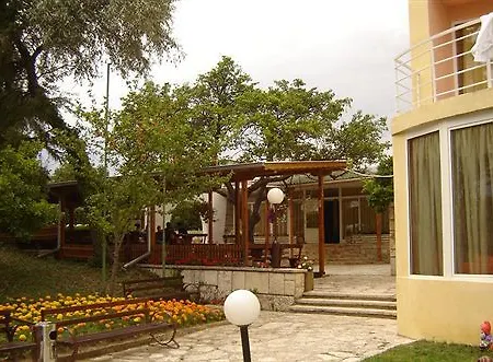 Szálloda Vezhen - Free Parking