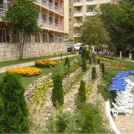 Vezhen - Free Parking Golden Sands