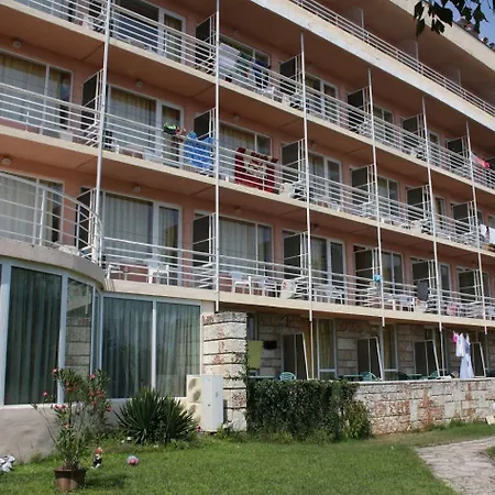 Hotel Vezhen - Free Parking Złote Piaski