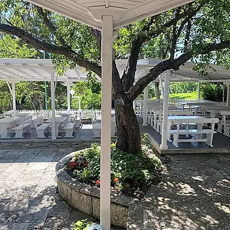 Vezhen - Free Parking Hotel