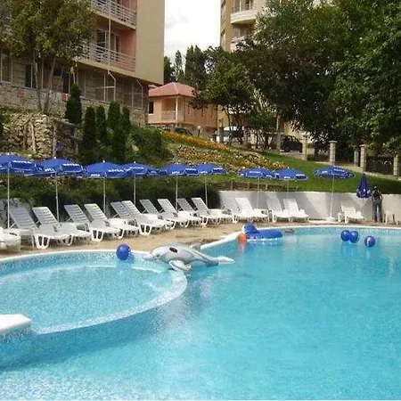 Vezhen - Free Parking Otel 3*