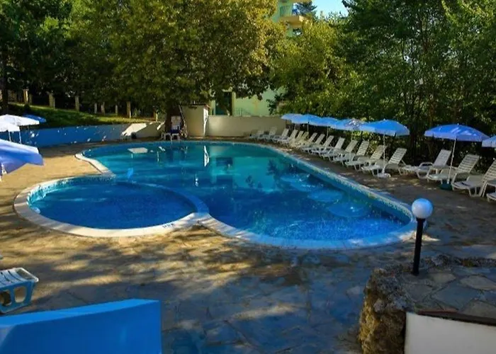 Vezhen - Free Parking Golden Sands