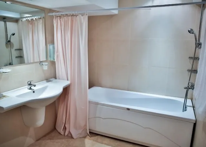 Szálloda Vezhen - Free Parking